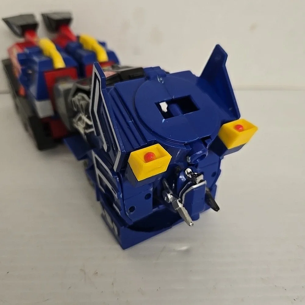 Brave Express Might Gaine Parts Zord‎
